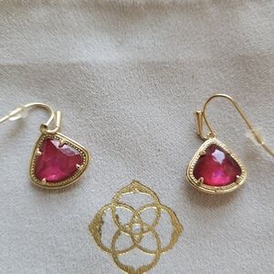 Kendra Scott Kendall Gold and Fuchsia Earrings